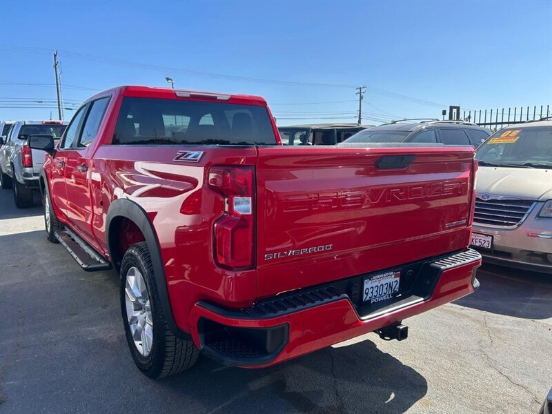 Used 2020 Chevrolet Silverado 1500 Custom w/ Custom Value Package AWD/4WD image 33