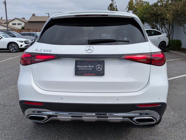 Used 2026 Mercedes-Benz GLC 300 image 7