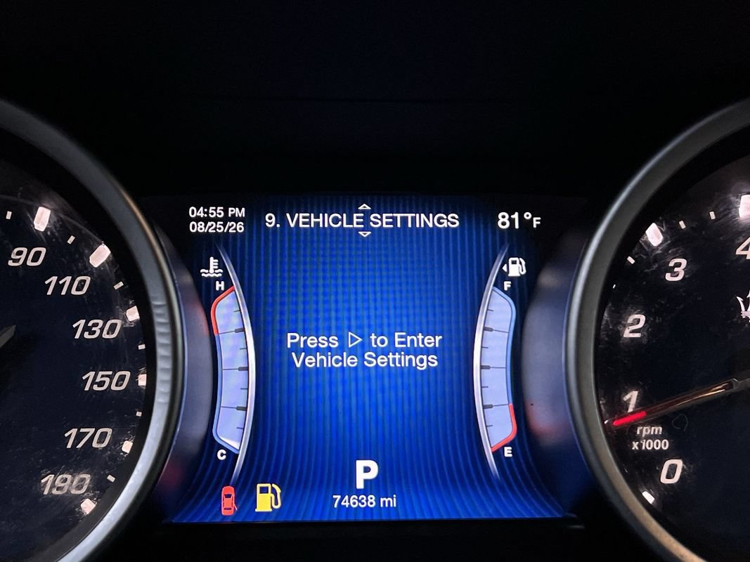 Used 2015 Maserati Ghibli RWD image 19