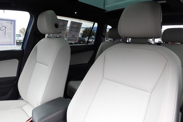 Used 2019 Volkswagen Tiguan SEL R-Line image 24