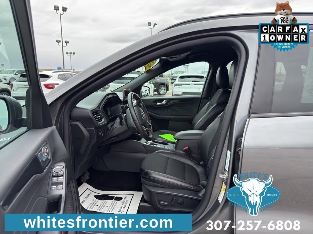 Used 2025 Ford Escape ST-Line Select AWD/4WD image 16