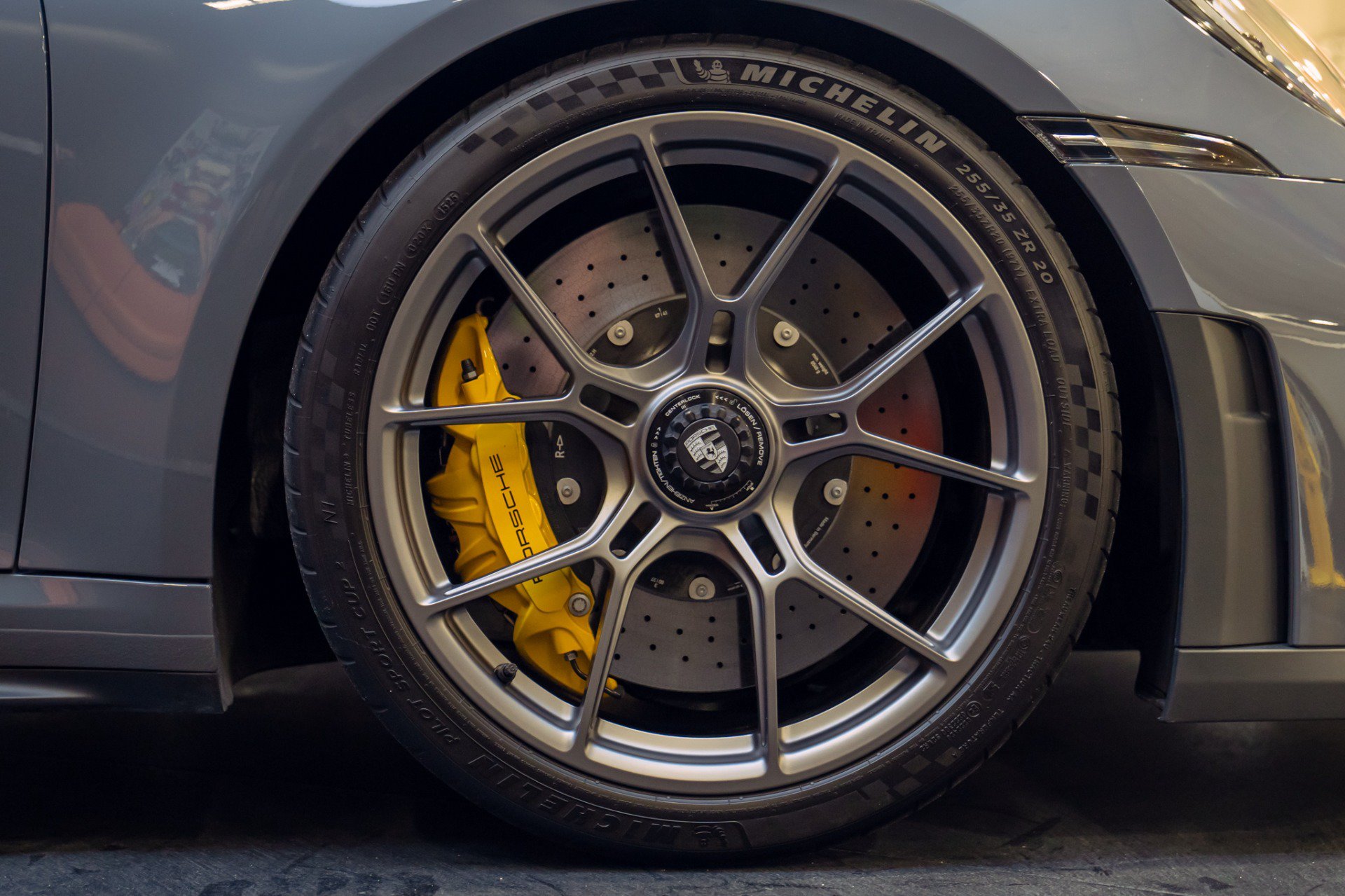 Used 2026 Porsche 911 GT3 RWD image 17