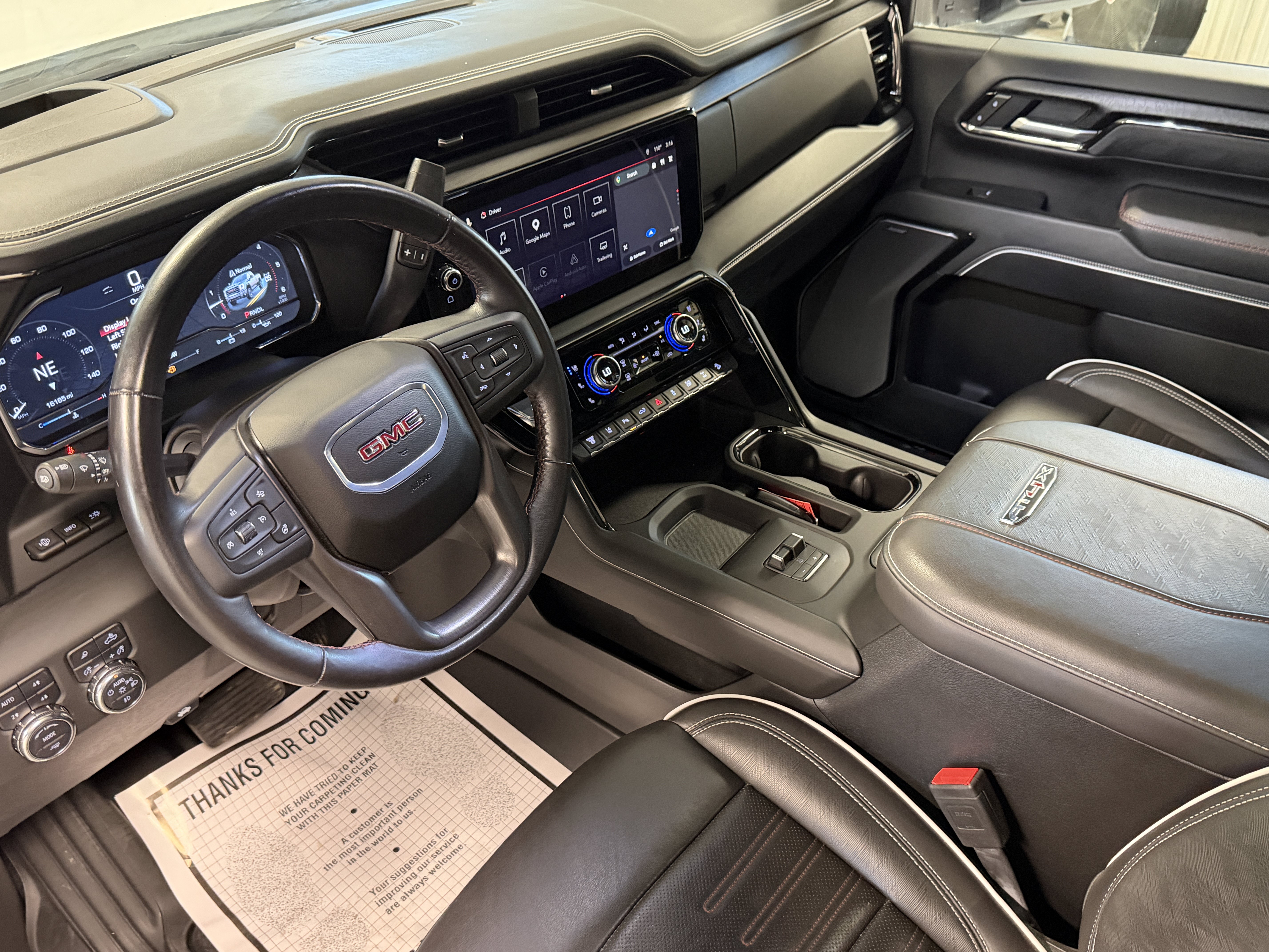 Used 2025 GMC Sierra 2500 AT4X AWD/4WD image 4