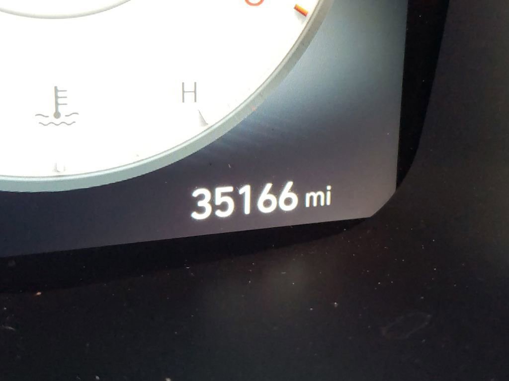 Used 2023 Hyundai Santa Fe Calligraphy image 21