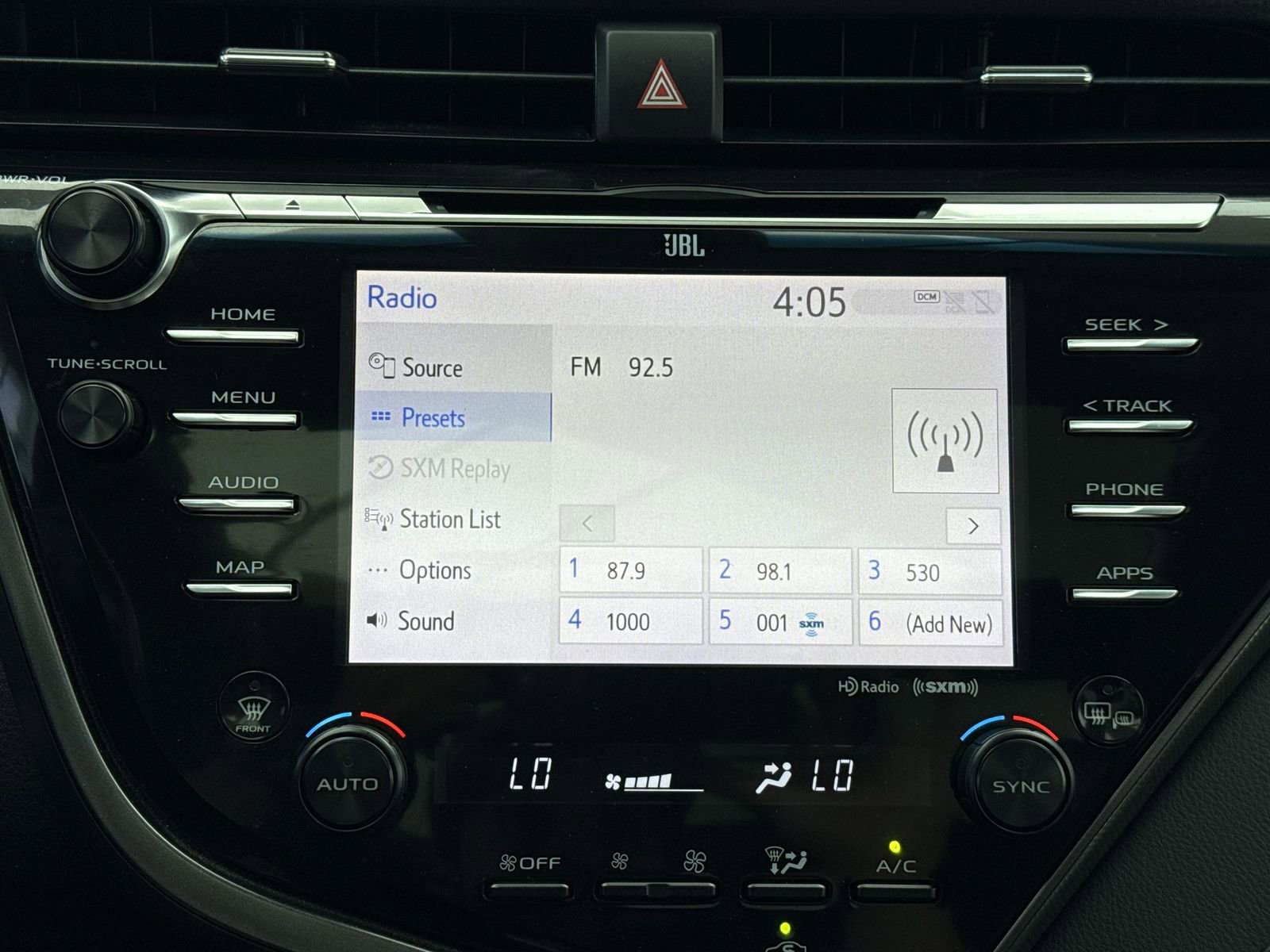 Used 2019 Toyota Camry XSE FWD image 23