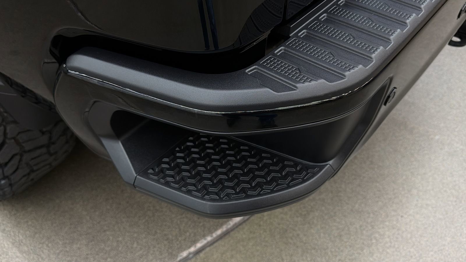 Used 2025 Chevrolet Silverado 2500 High Country w/ Technology Package image 19