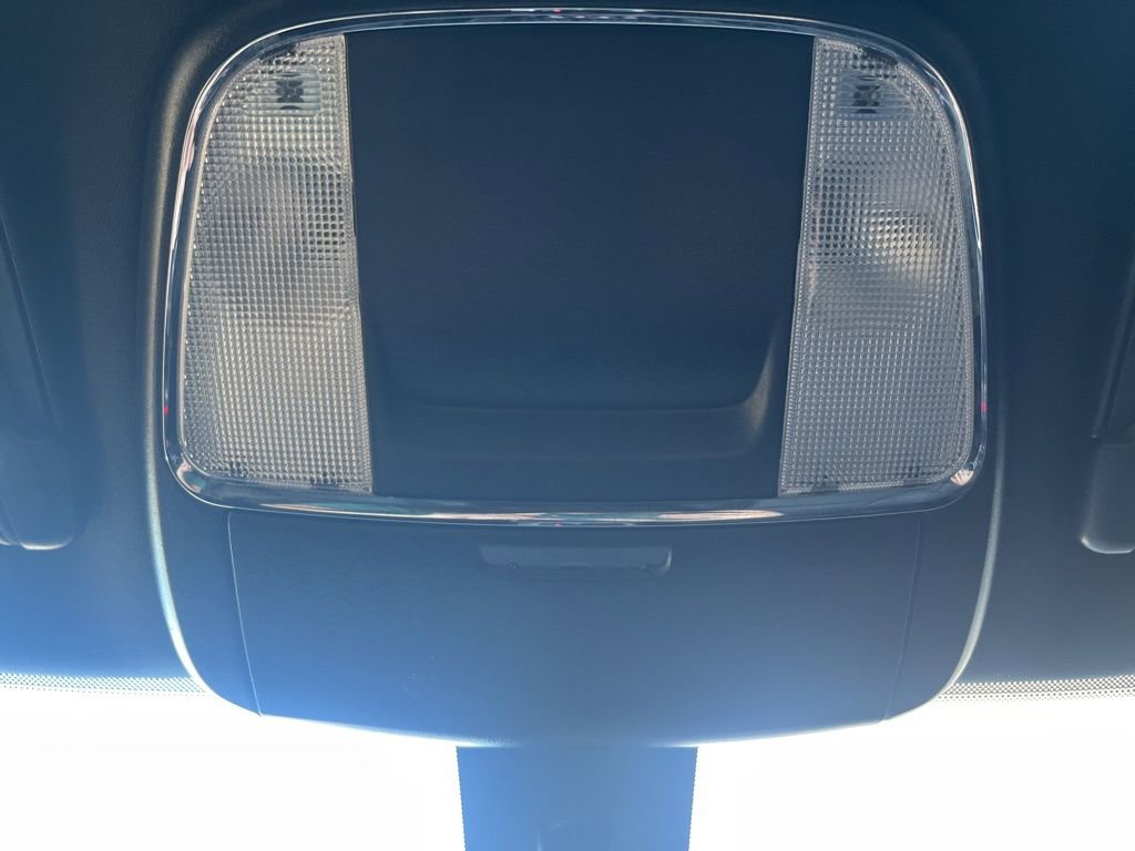 Used 2020 Dodge Charger SXT w/ Leather Interior Group image 44