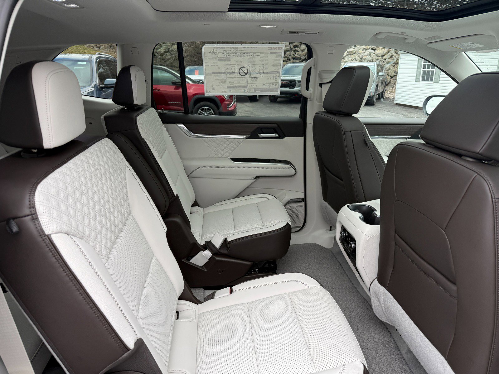 New 2026 GMC Acadia Denali w/ Super Cruise Package image 22