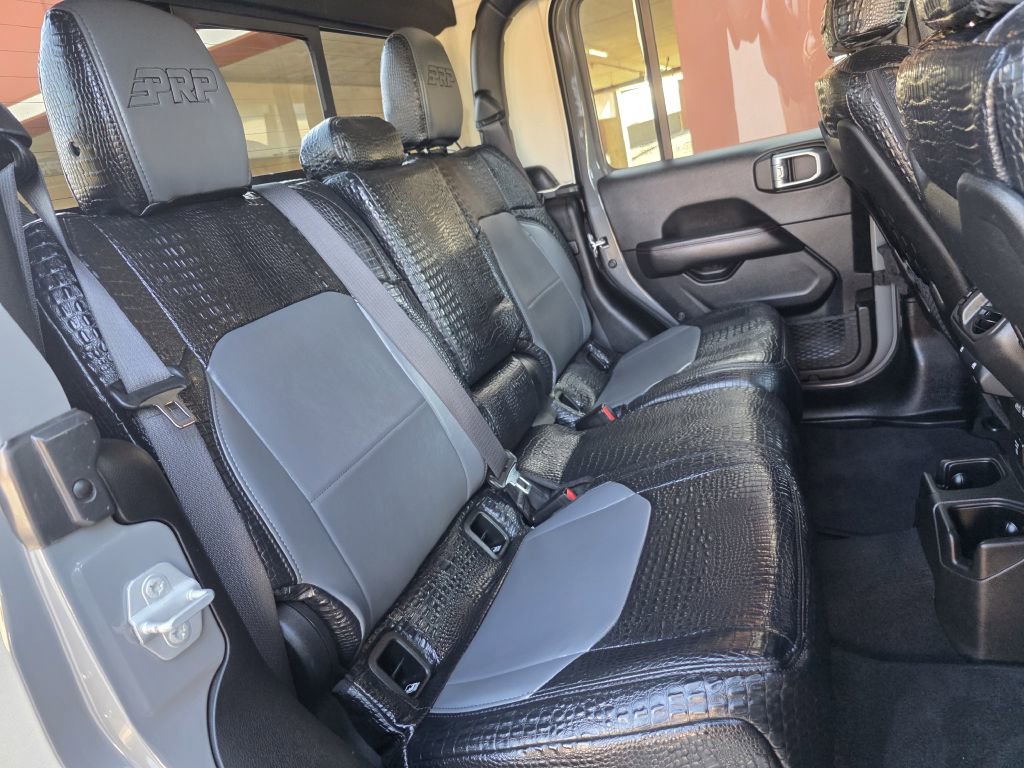 Used 2022 Jeep Gladiator Rubicon AWD/4WD image 36