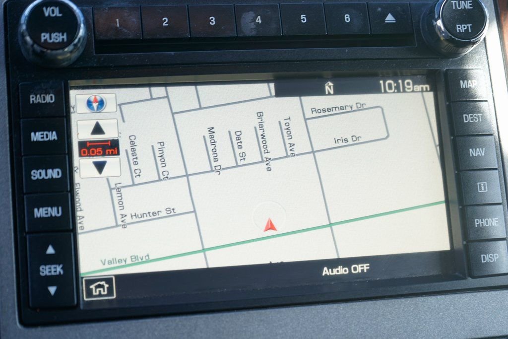 Used 2012 Ford F350 Lariat w/ Chrome Pkg image 26