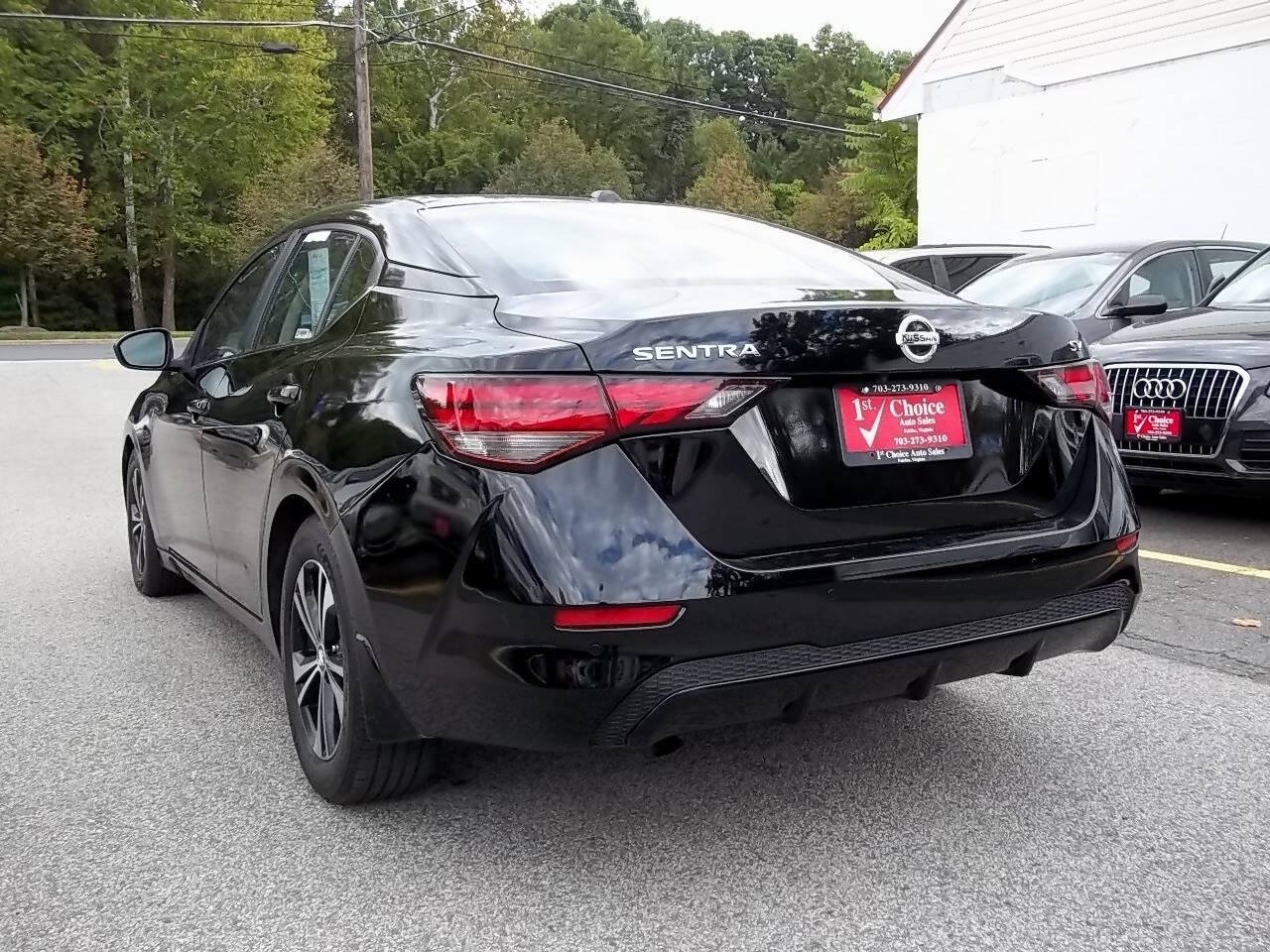 Used 2021 Nissan Sentra SV FWD image 2