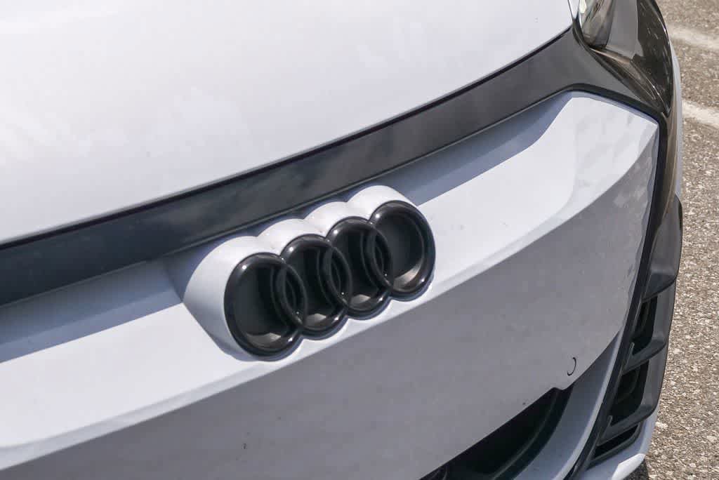 Used 2024 Audi e-tron GT Prestige w/ Prestige Package AWD/4WD image 5