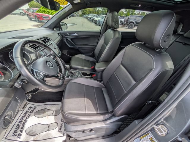 Used 2021 Volkswagen Tiguan SE R-Line AWD/4WD image 7