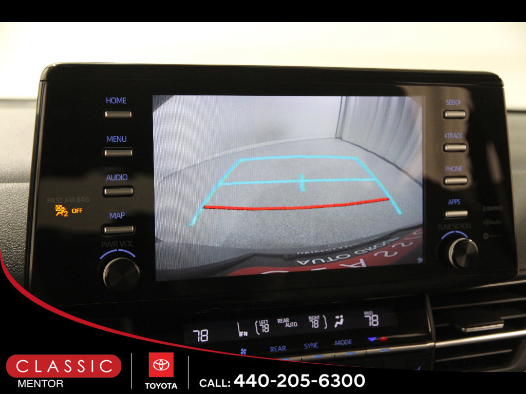 Certified 2024 Toyota Sienna XLE FWD image 13