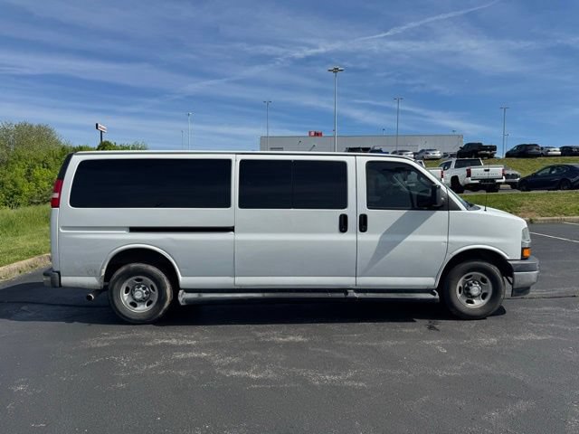 Used 2019 Chevrolet Express 3500 LT w/ LT Preferred Equipment Group RWD image 2