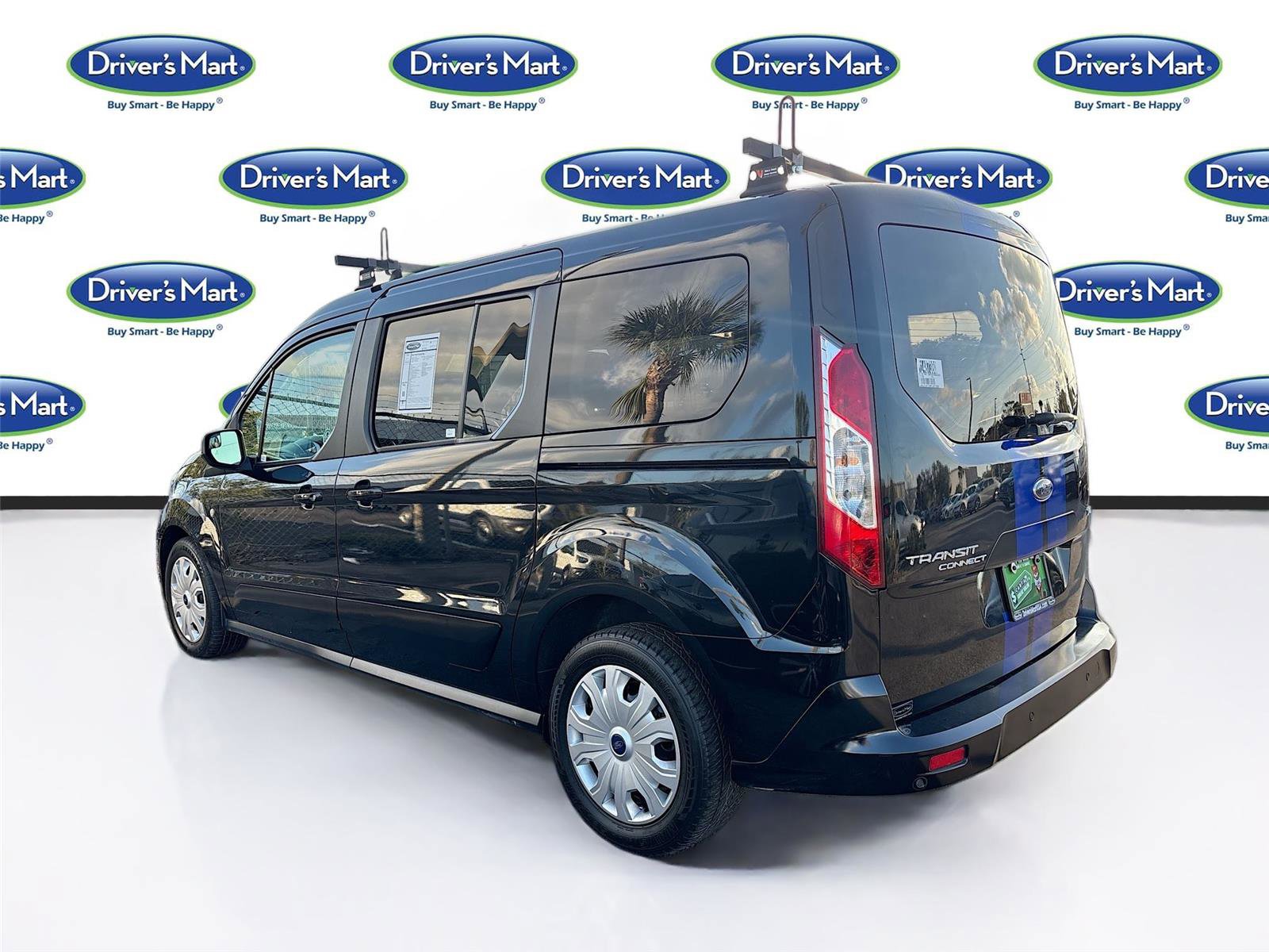 Used 2021 Ford Transit Connect XLT image 5