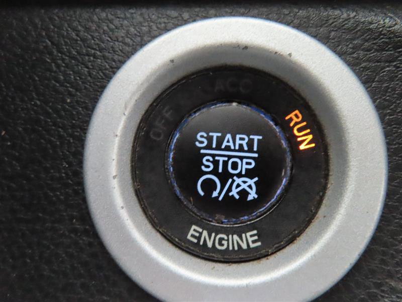 Used 2015 RAM 1500 Laramie w/ Convenience Group image 18