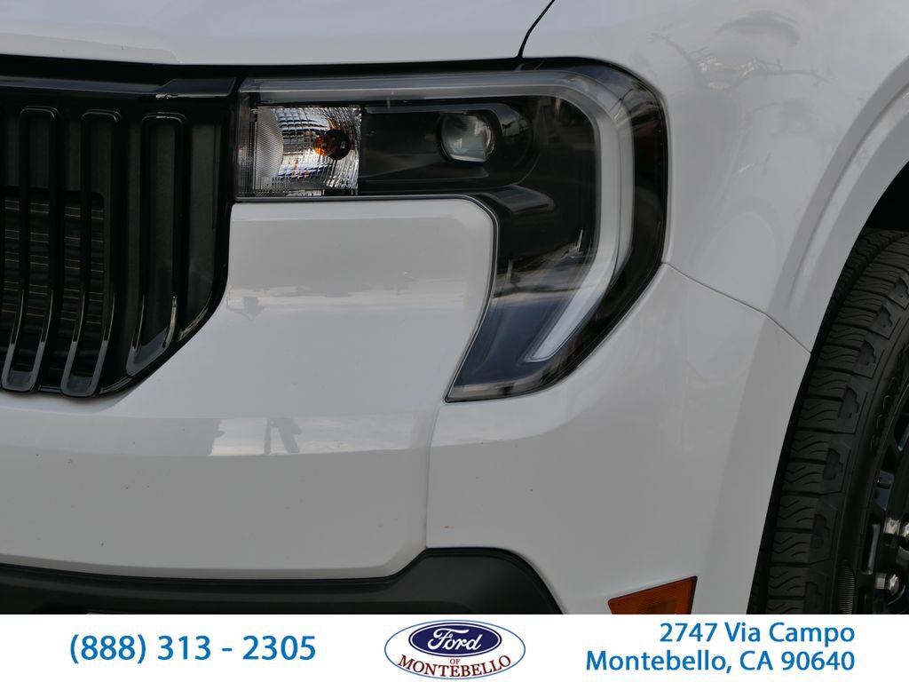 Used 2025 Ford Maverick Lobo image 11