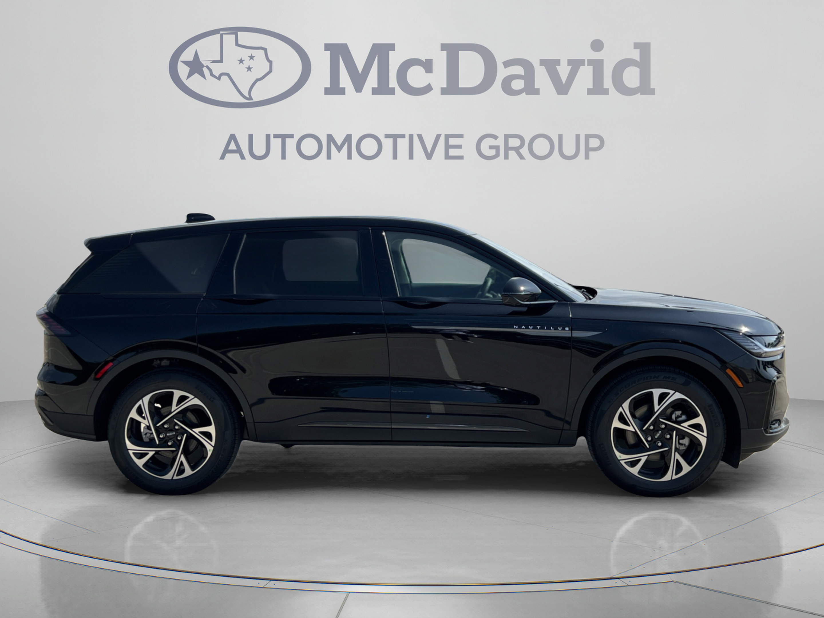 New 2026 Lincoln Nautilus Premier w/ Equipment Group 102A AWD/4WD image 13