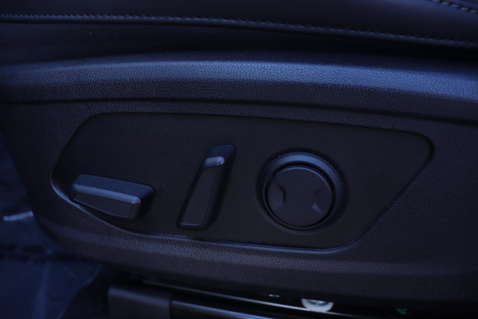 Used 2021 Kia Sorento SX image 27