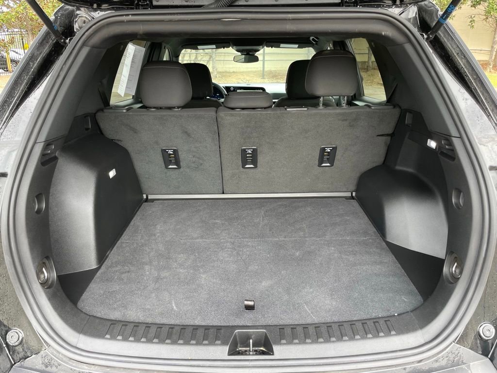 Used 2025 Chevrolet Equinox LT image 7