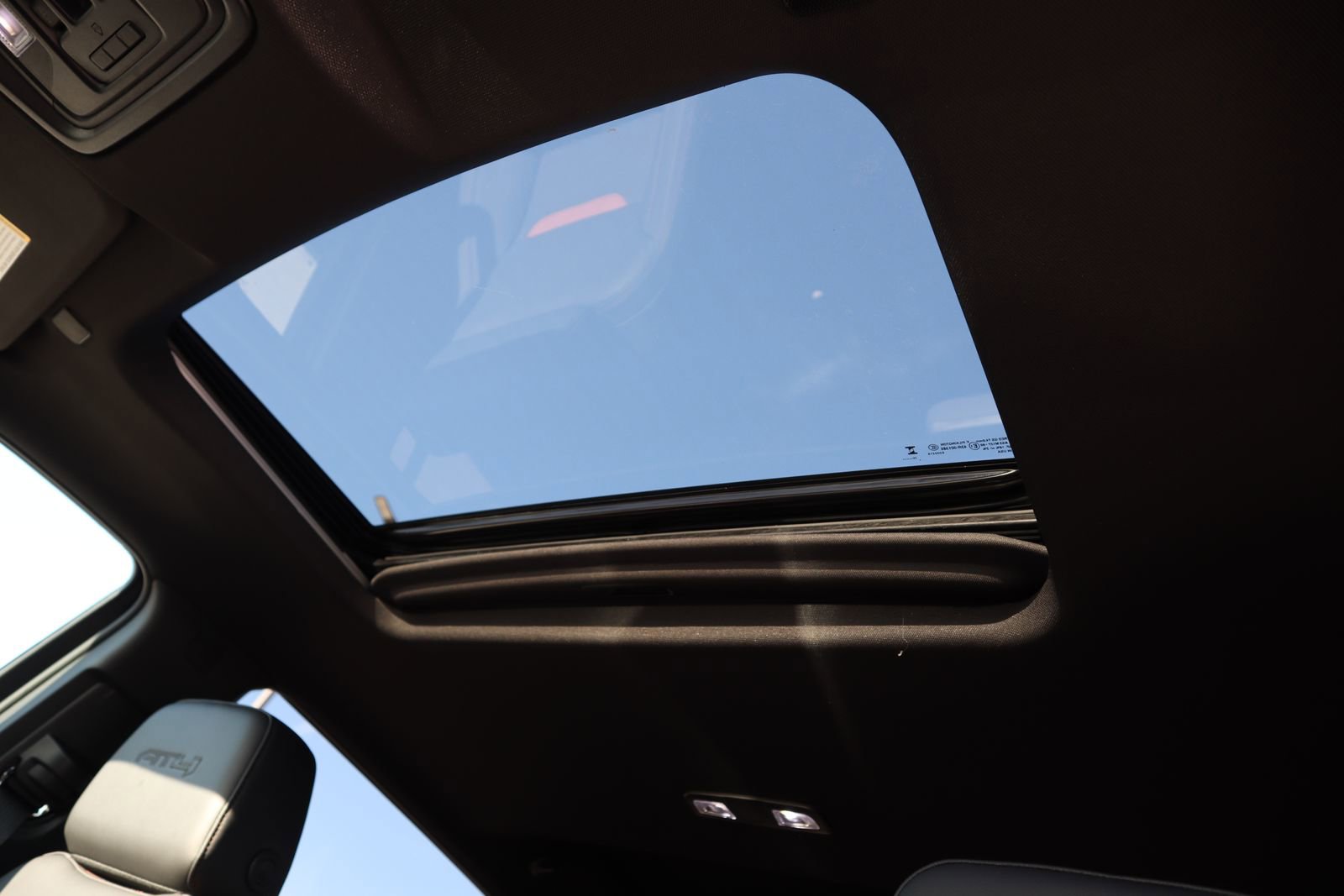 New 2026 GMC Sierra 2500 AT4 w/ AT4 Premium Plus Package image 11