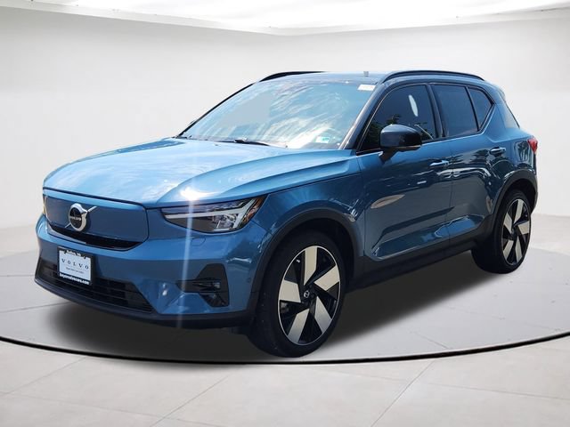 Certified 2023 Volvo XC40 Recharge Plus AWD/4WD image 1