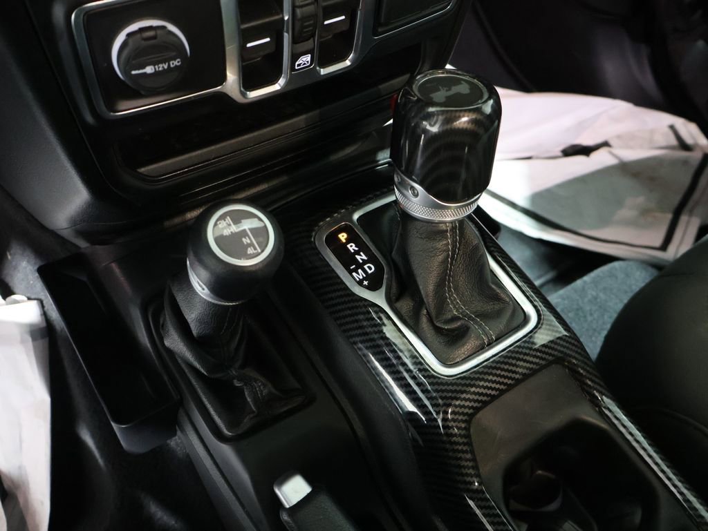Used 2020 Jeep Wrangler Unlimited Sport S image 36