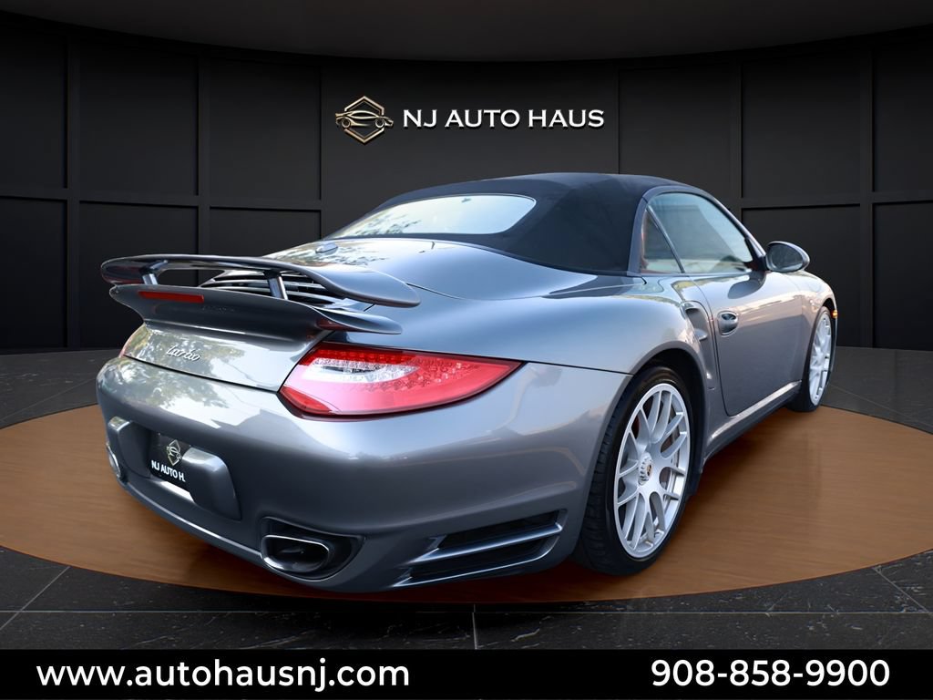 Used 2010 Porsche 911 Turbo AWD/4WD image 18