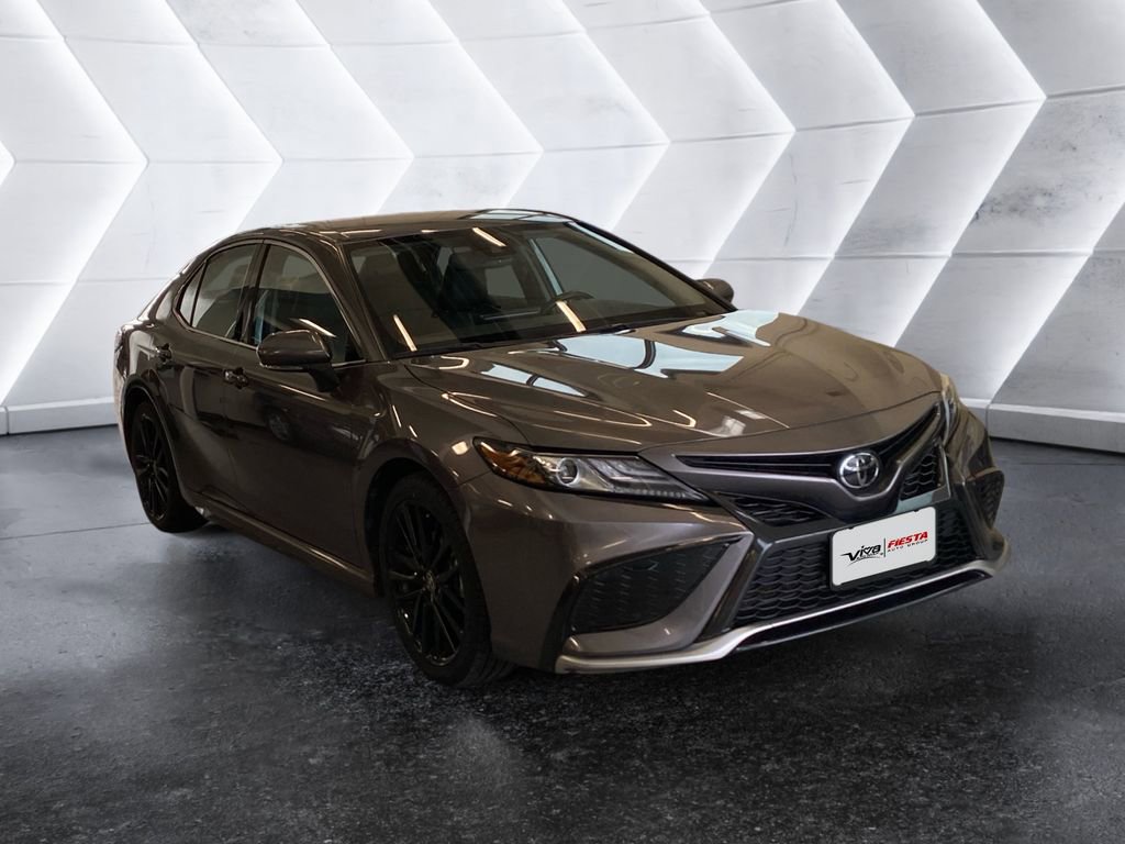 Used 2023 Toyota Camry XSE image 1