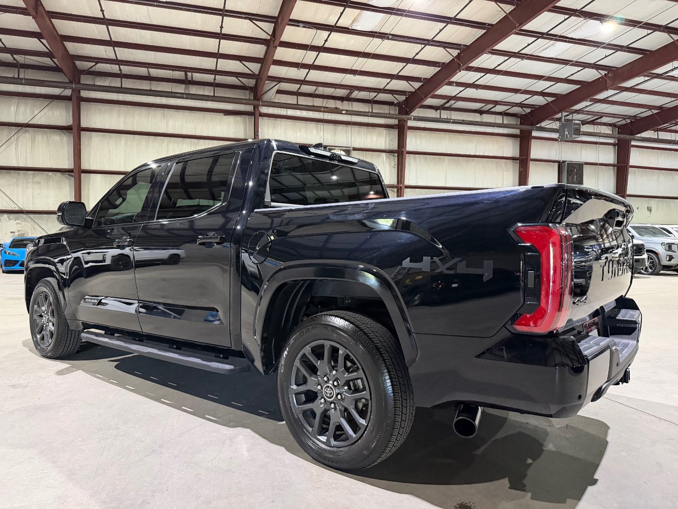 Used 2023 Toyota Tundra Platinum AWD/4WD image 7