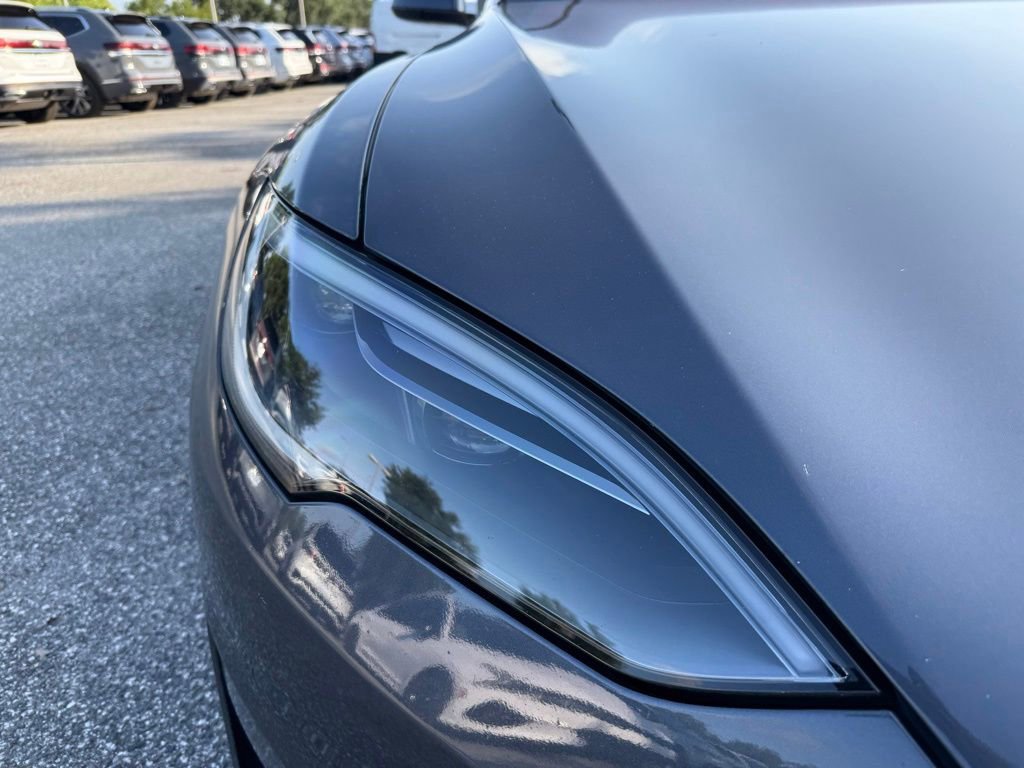Used 2022 Tesla Model S Plaid AWD/4WD image 4