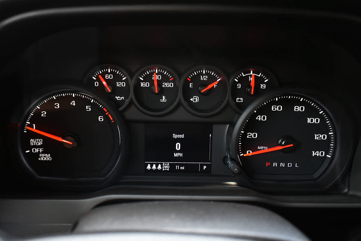 New 2026 Chevrolet Silverado 1500 Custom w/ Turbomax Blackout Package AWD/4WD image 13