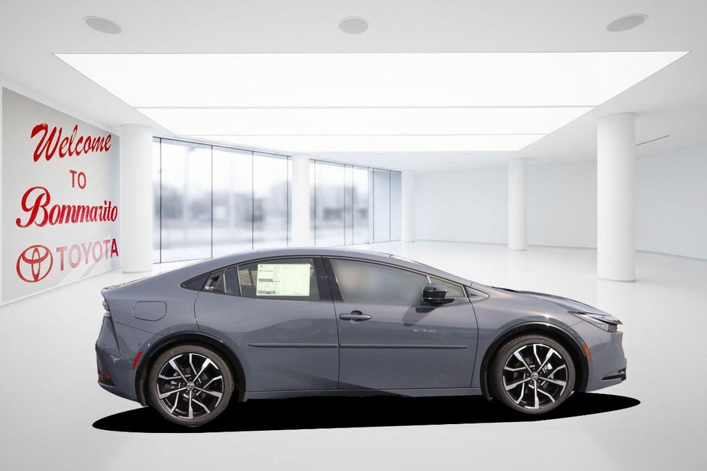 New 2026 Toyota Prius Plug-In Hybrid image 5