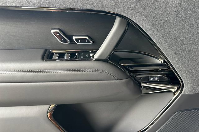 New 2026 Land Rover Range Rover Sport SE AWD/4WD image 10