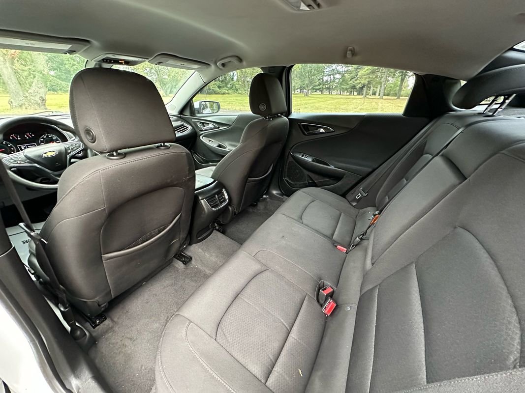 Used 2019 Chevrolet Malibu LT image 19
