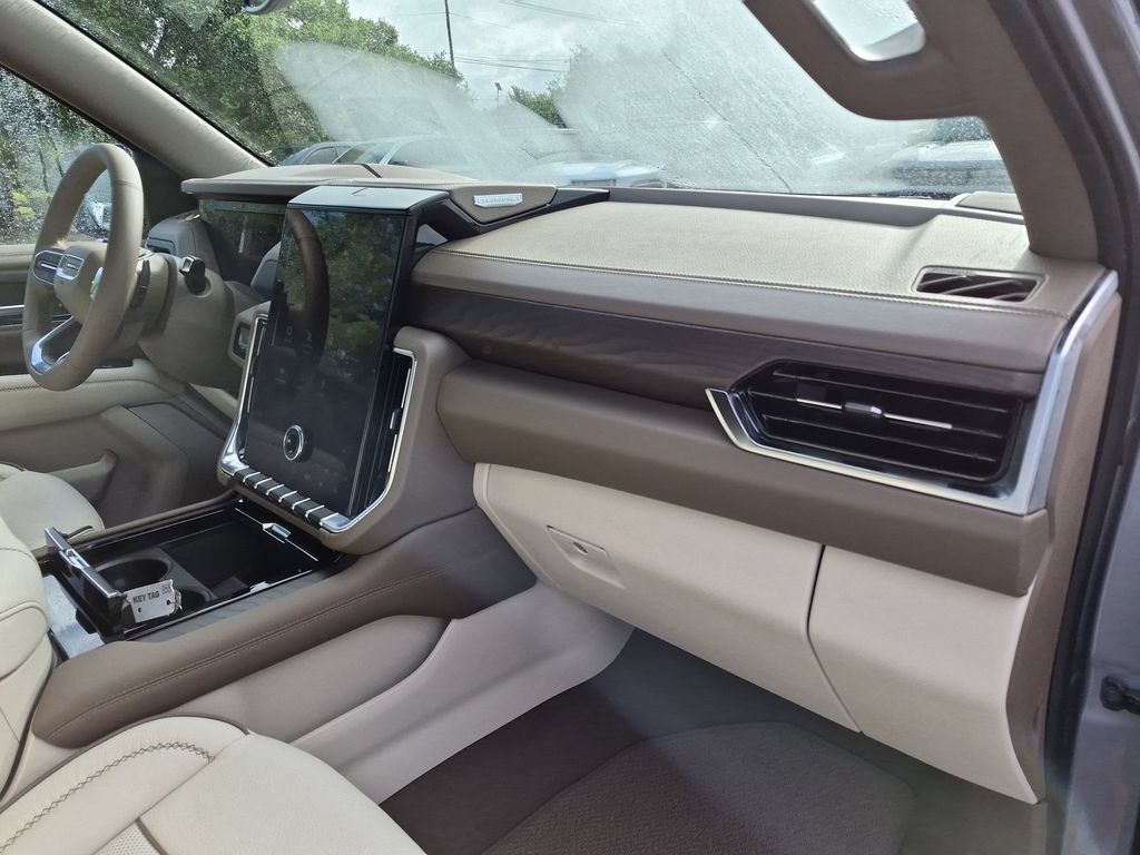 New 2026 GMC Yukon Denali AWD/4WD image 40