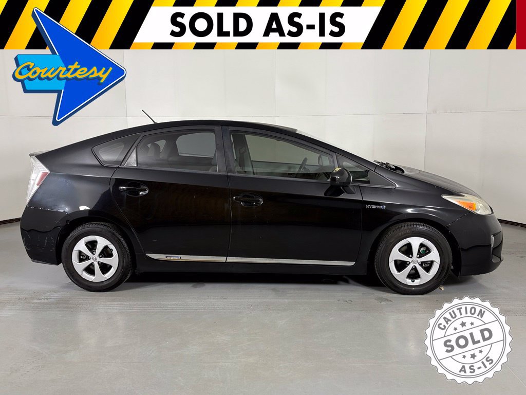 Used 2014 Toyota Prius Two w/ Preferred Accessory Package FWD image 9