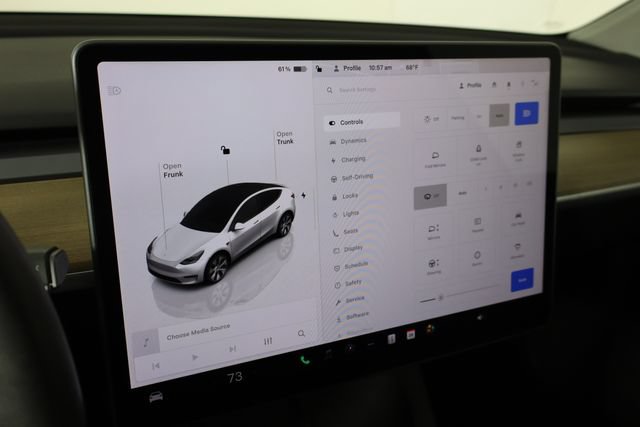 Used 2023 Tesla Model Y Long Range AWD/4WD image 24