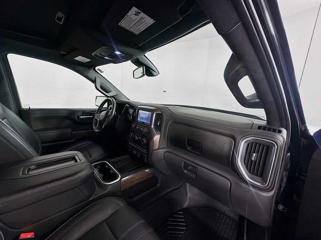 Used 2021 Chevrolet Silverado 1500 High Country image 29