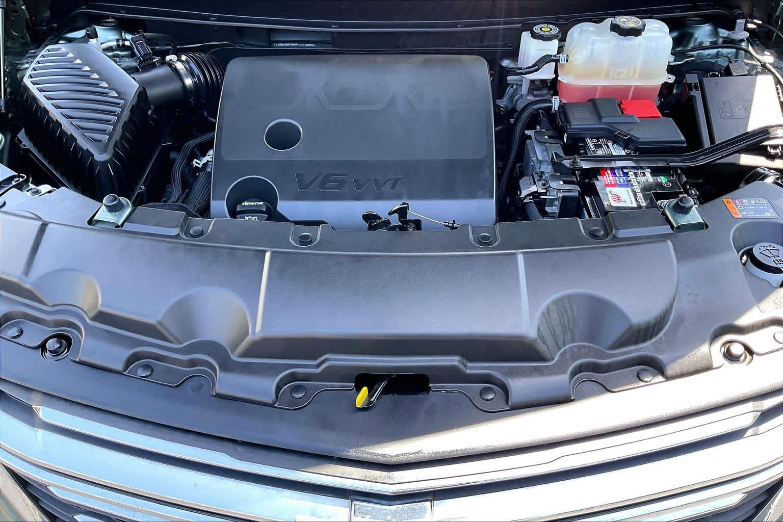 Certified 2023 Chevrolet Traverse LT FWD image 11