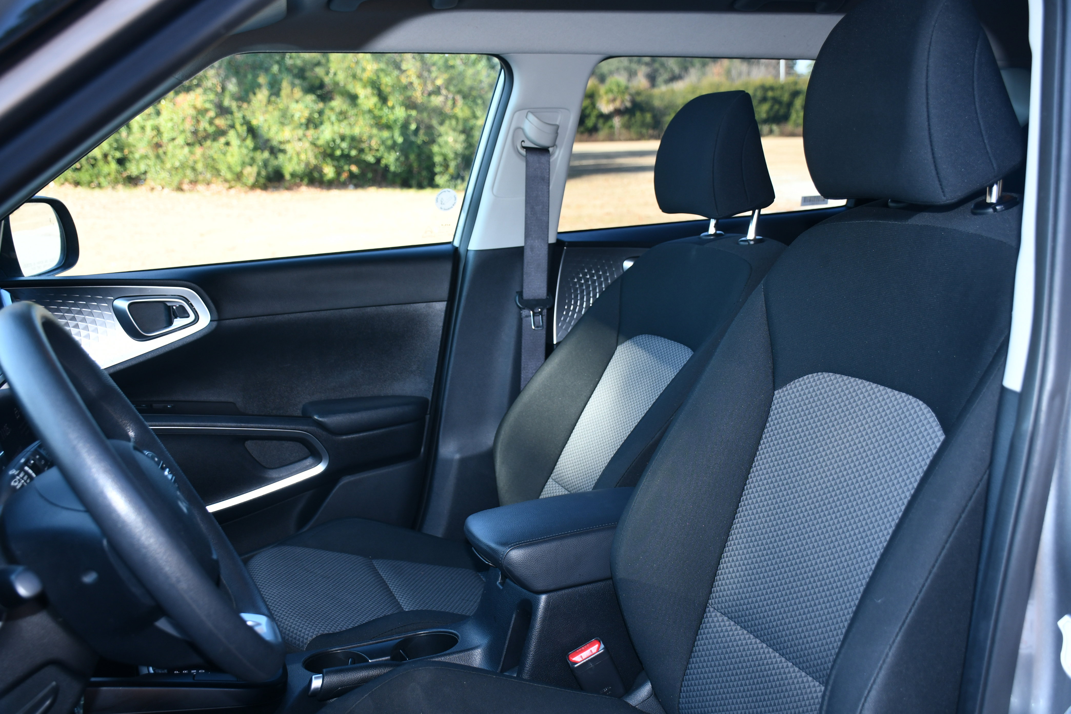 Used 2023 Kia Soul LX w/ Option Group 015 image 9