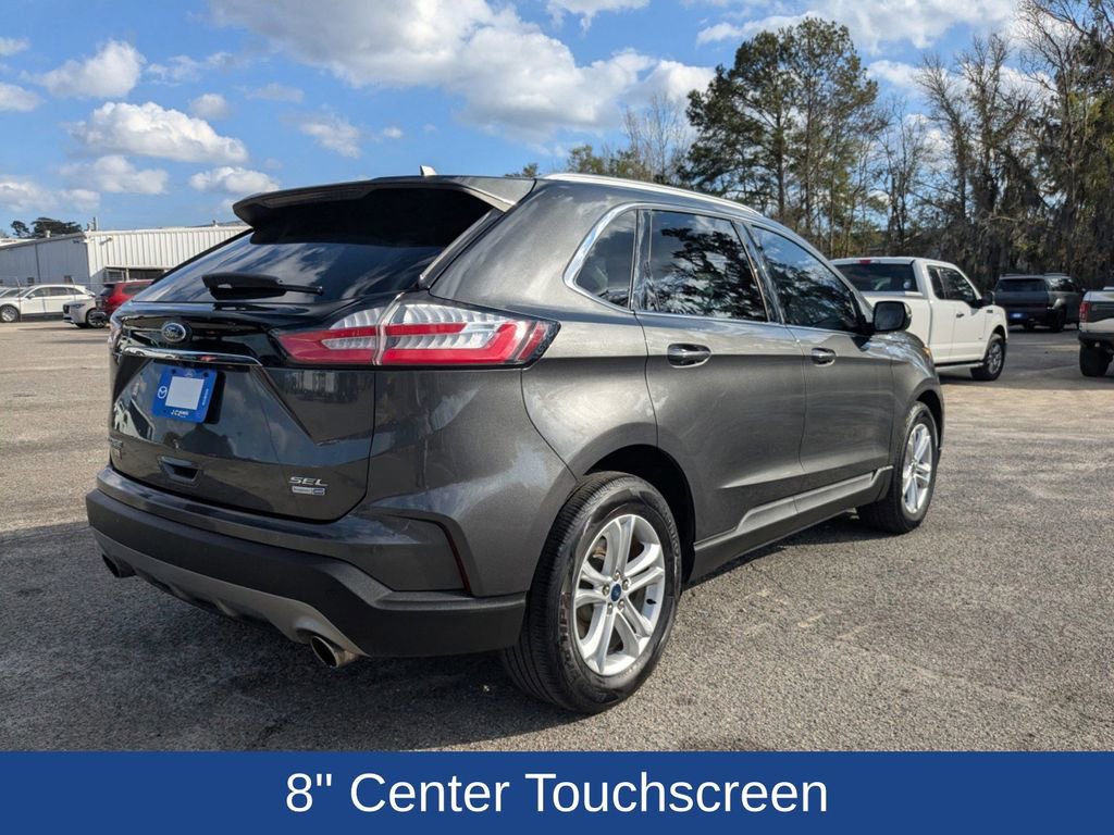 Used 2020 Ford Edge SEL w/ Cold Weather Package image 4