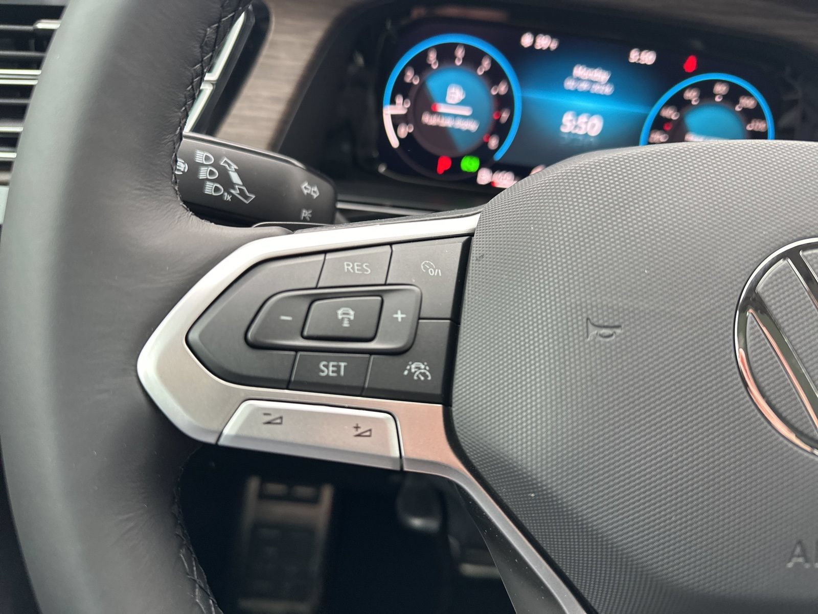 New 2026 Volkswagen Atlas SEL Premium R-Line AWD/4WD image 51