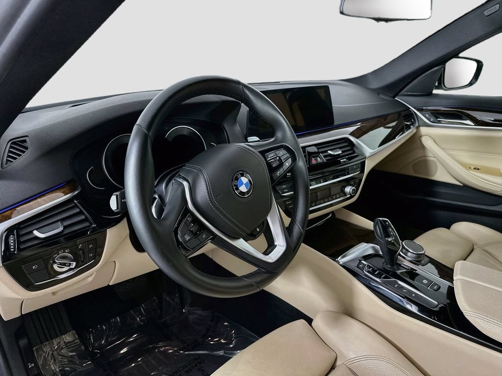 Used 2018 BMW 530e RWD image 4