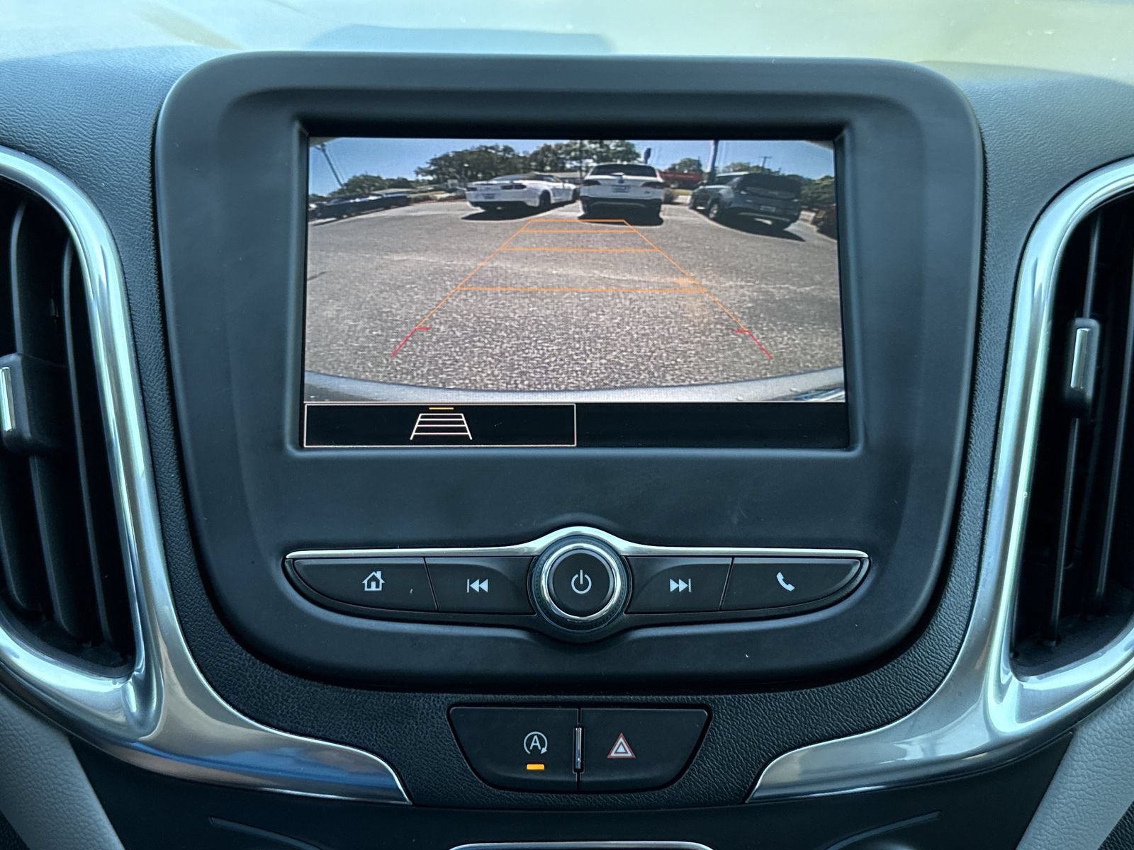 Used 2023 Chevrolet Equinox LS w/ LS Convenience Package FWD image 22