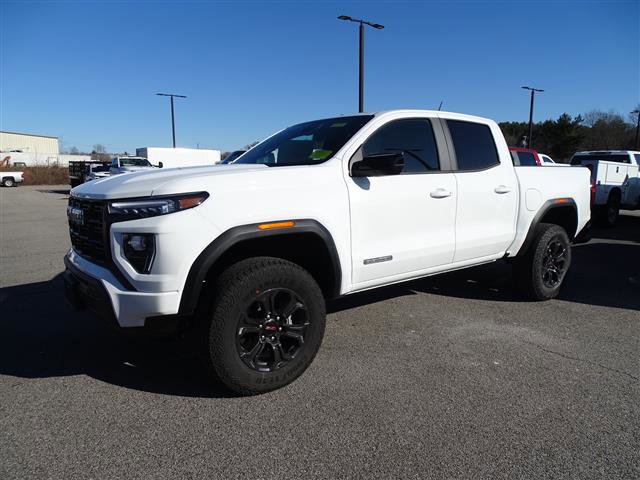 Used 2025 GMC Canyon Elevation