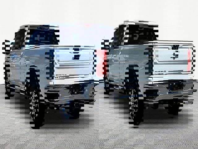 New 2026 Chevrolet Silverado 2500 LTZ w/ LTZ Premium Package AWD/4WD image 4