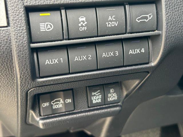 Certified 2025 Toyota 4Runner Trailhunter AWD/4WD image 28