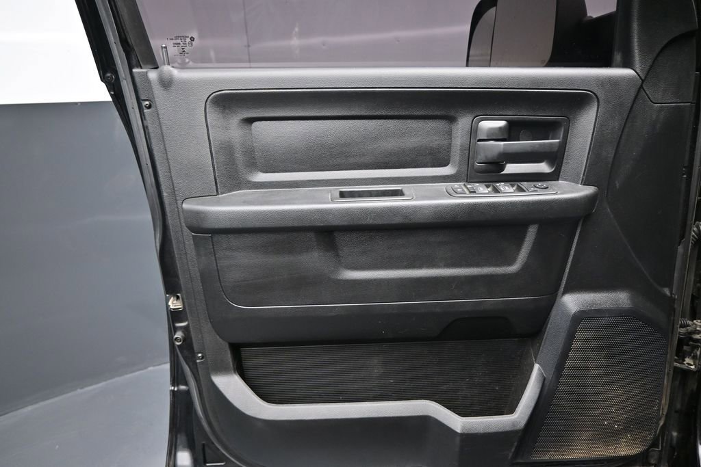 Used 2020 RAM 3500 Tradesman AWD/4WD image 10